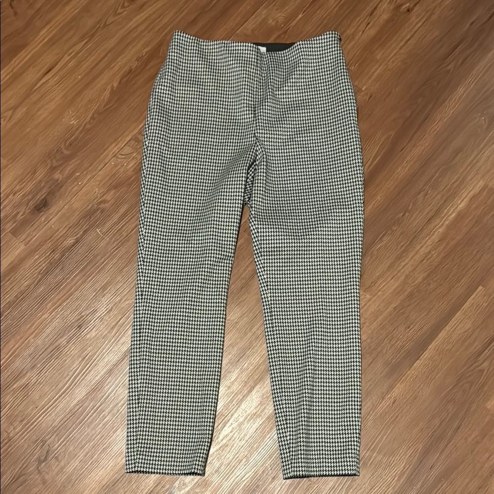 H&M BRAND NEW WITH TAGS Checkered Pants